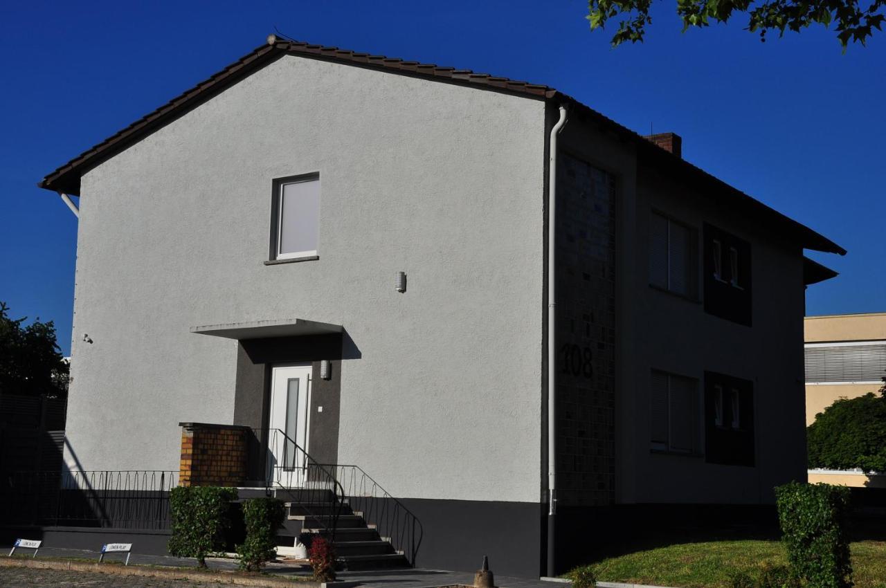 Weisenau Plaza Hostel Mainz Bagian luar foto